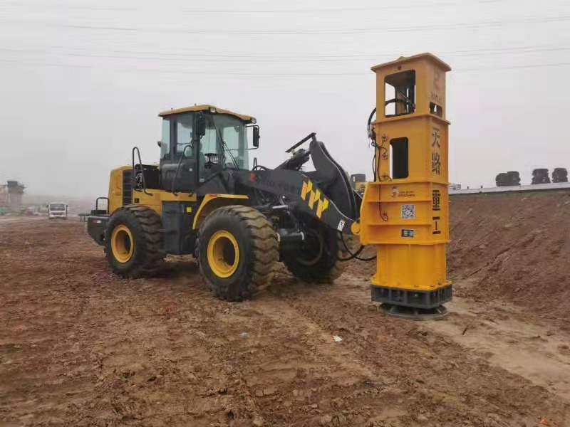 強夯機設備施工過程中應有人專門負責監測工作